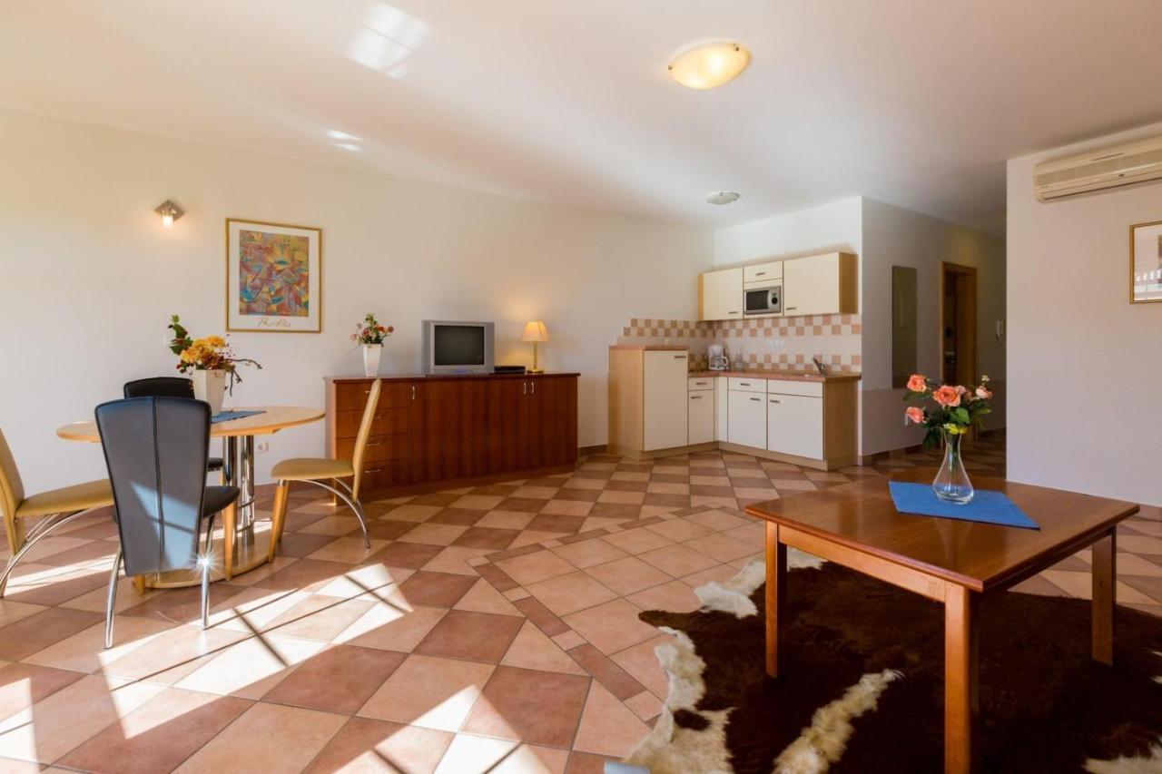 Villa Barbara Crikvenica Camera foto